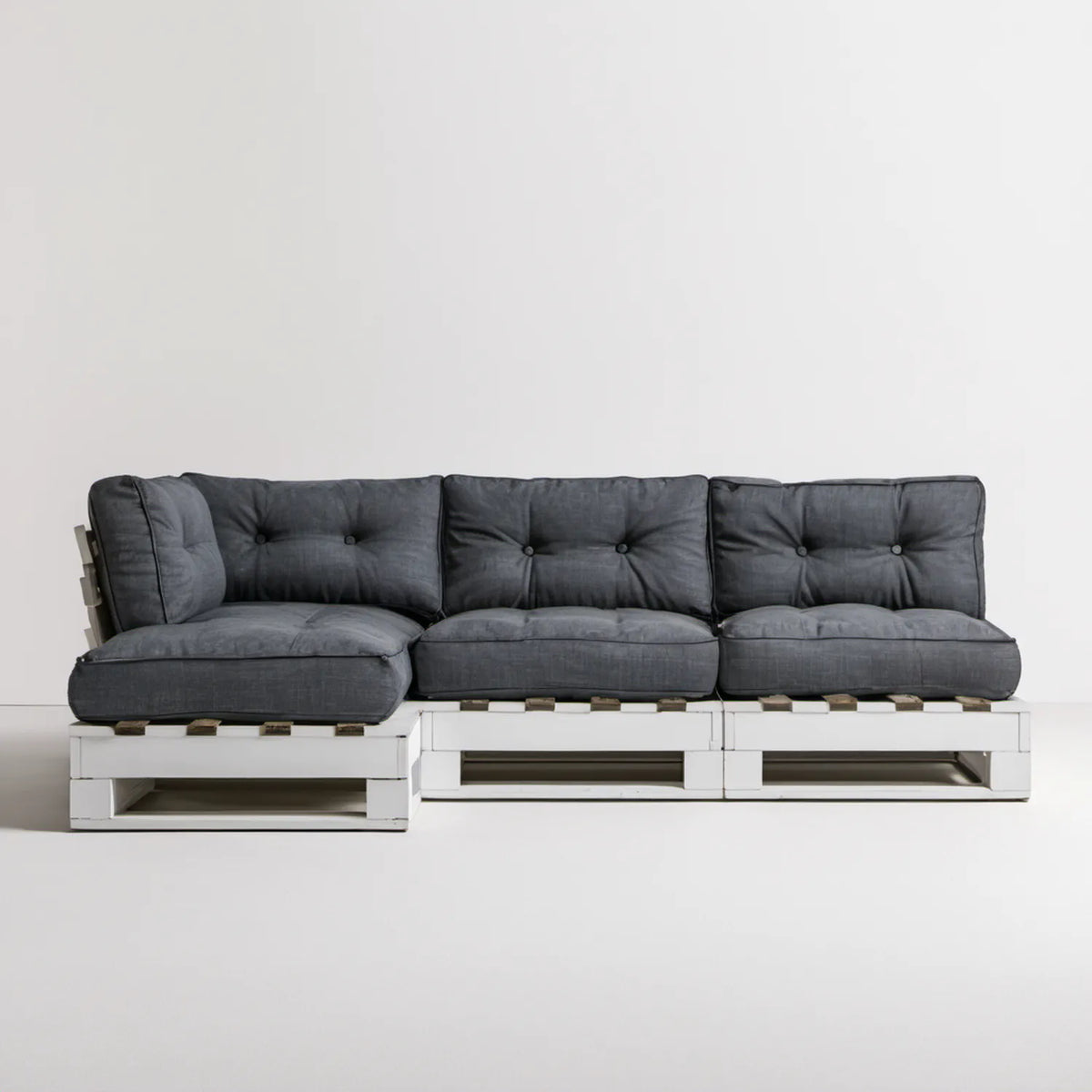 3-osobowa sofa ogrodowa z palet 280 x 80 x 75 cm, biała/grafitowa