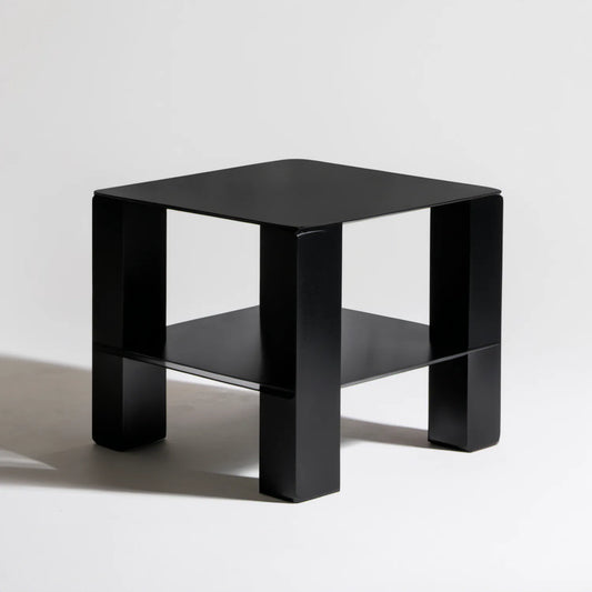 Czarny kwadratowy stolik kawowy 60 x 60 x 45 cm z lakierowanej płyty MDF